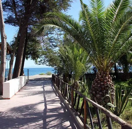Testa Di Monaco Natural Hotel