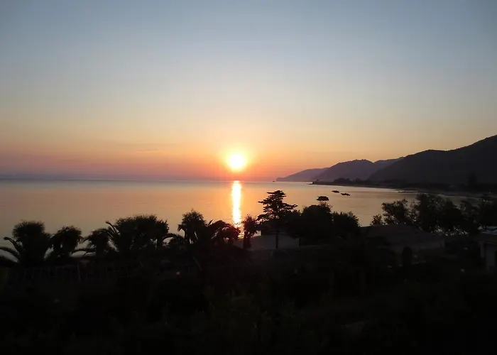 Testa Di Monaco Natural Hotel